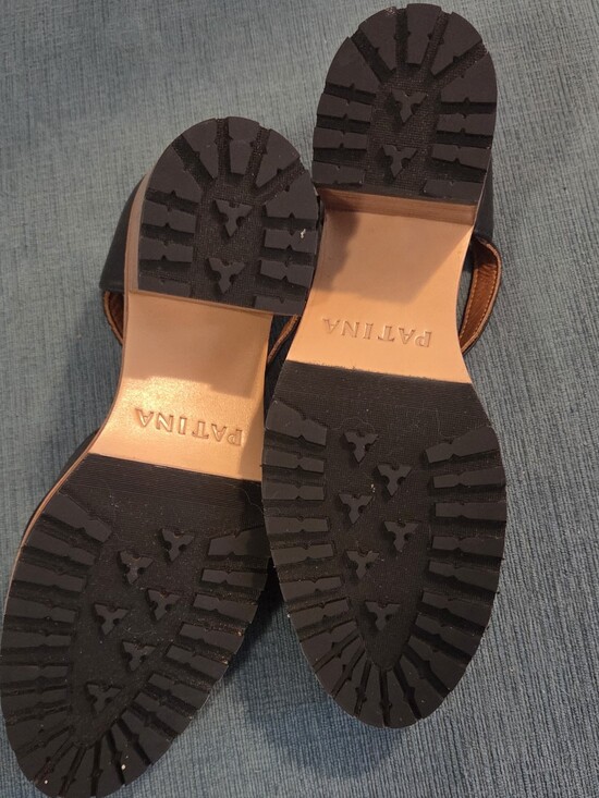 Portland Leather Patina Mary Jane Pumps
